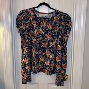 Long sleeve navy floral blouse with gathered shoulders for puffy upper sleeve